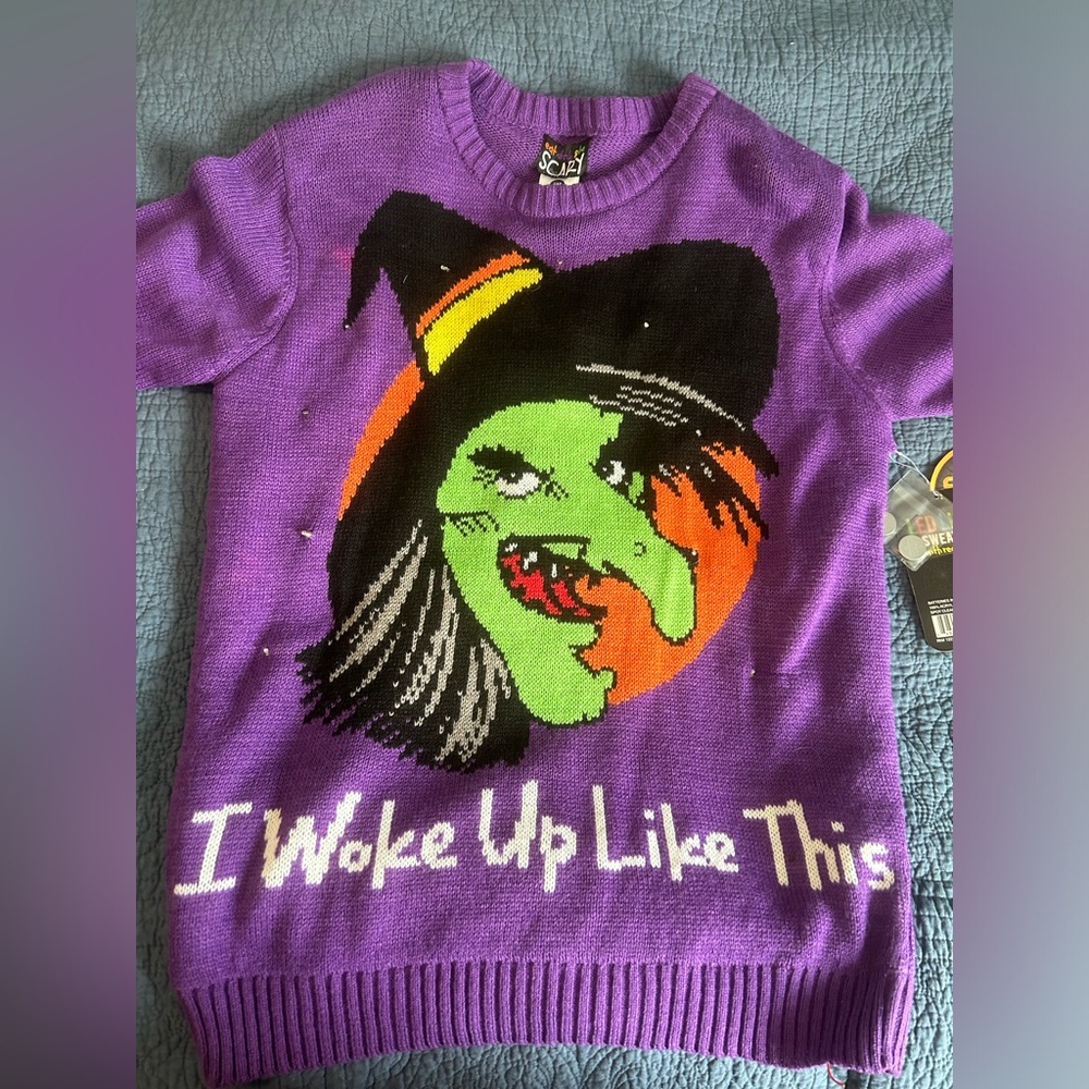 Vintage style Halloween witch sweater, medium